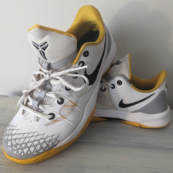 Nike Other - Nike Zoom Kobe Venomenon 4